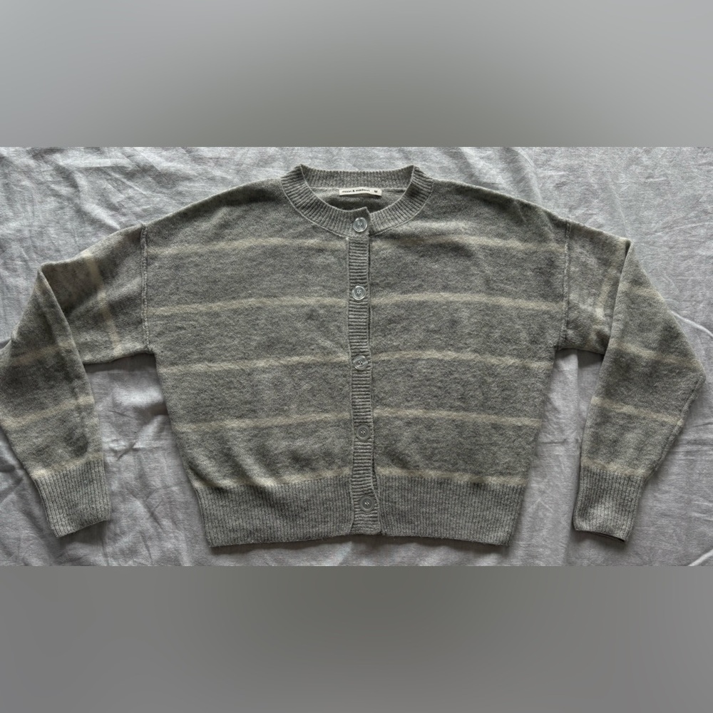 Moon & Madison Striped Cardigan Sweater, Women’s M